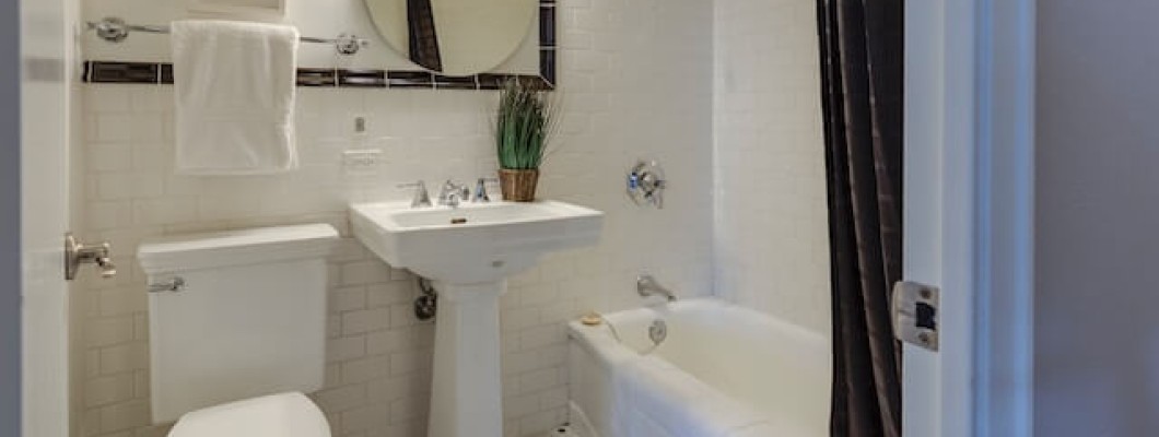 Cum se instalează un ventilator de baie? Etape de lucru & Recomandări
